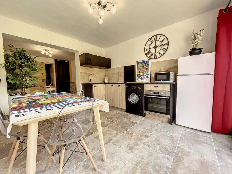 Superbe Appartement En Bord De Mer Bandol Εξωτερικό φωτογραφία